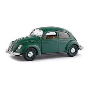  1951 VW Bug Split Window 1/18 Green Toys & Games